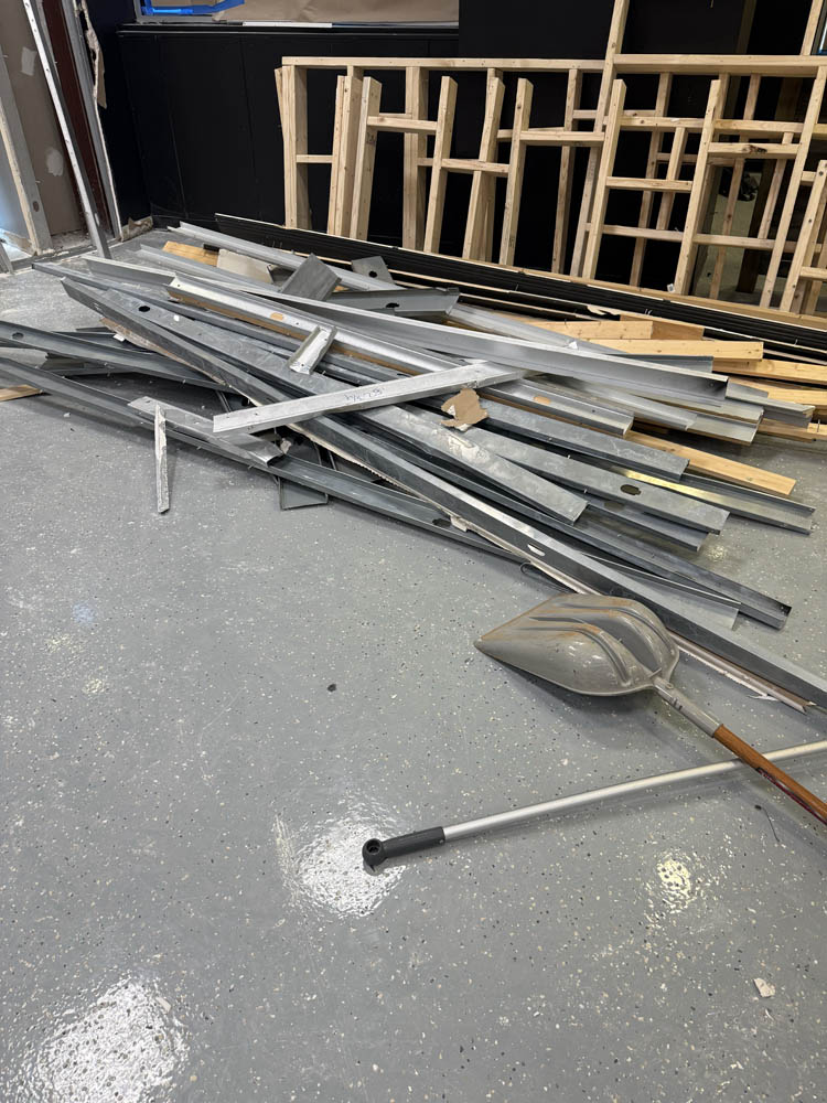 Contractor debris haul-off in Charlotte, NC